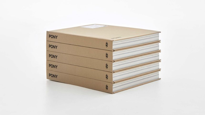 Hyundai Heritage: Retrace Collection Book PONY