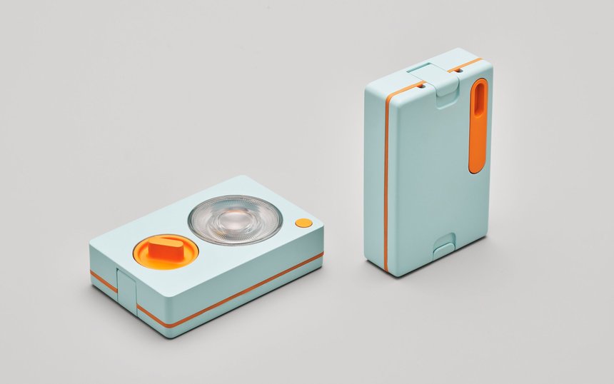 Ambessa Play DIY Flashlight